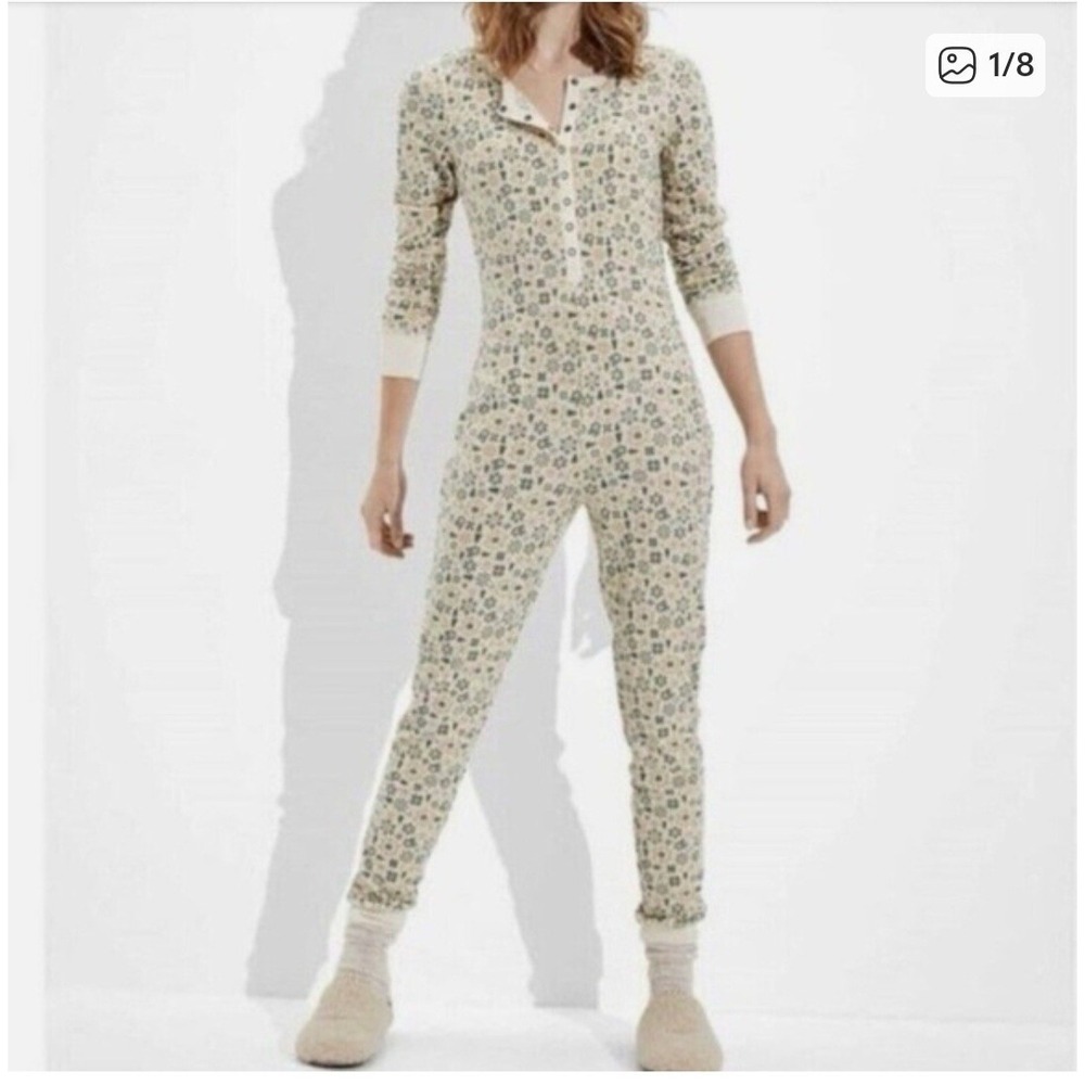American Eagle Thermal Jumpsuit Pajamas‎ Women's M Snowflake Cream Green